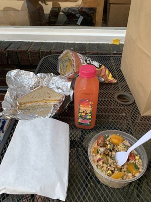 Feast Gourmet Market and Eatery by null