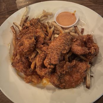 Union Social Eatery - Almond crusted buffalo tossed tenders - Burgers Near Me - Mississauga, Ontario Union Social Eatery - Almond crusted buffalo tossed tenders - Burgers Near Me - Mississauga, Ontario