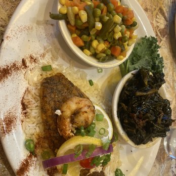 Carolina Kitchen Bar & Grill - Blackened Catfish w/collard greens n mixed veggies - Soul Food Near Me - Hyattsville, Maryland