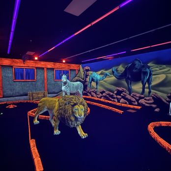 Swingin Safari Mini Golf - The glow in the dark was really cool - Mini Golf Near Me - Chandler, Arizona