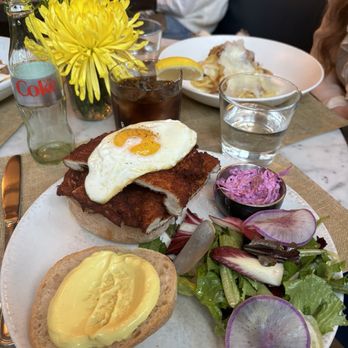 Evelina - Crispy spicy chicken sandwich - Italian Near Me - Brooklyn, New York
