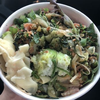 Uroko Poke - My 2 scoop bowl where you can hardly get any fish and the rice was so clumpy and mushy. - Poke Near Me - Cypress, California Uroko Poke - My 2 scoop bowl where you can hardly get any fish and the rice was so clumpy and mushy. - Poke Near Me - Cypress, California