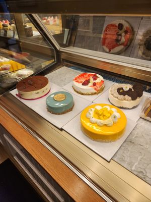 Angelina Bakery Nomad by null