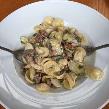 Backstreet Cafe - Brussel sprout Gorgonzola pasta - New American Near Me - Houston, Texas