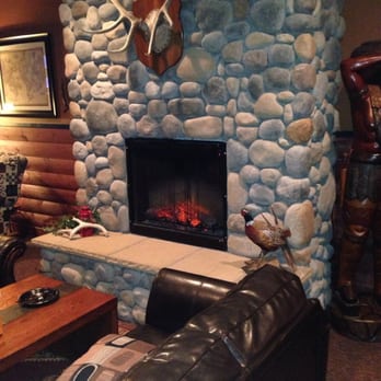 Wolfies Grill - The lounge. Great place to sip a scotch or fine wine (is there any other kind?). - American Near Me - Carmel, Indiana Wolfies Grill - The lounge. Great place to sip a scotch or fine wine (is there any other kind?). - American Near Me - Carmel, Indiana
