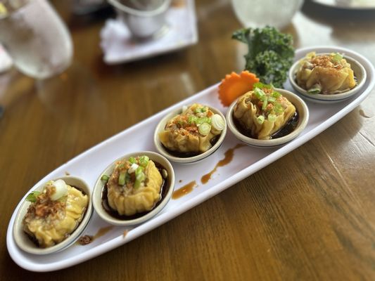 Srithai: Thai Kitchen & Sushi Bar (Emory) by null
