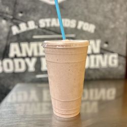 Nrgize - PB Cup Meal Replacement Smoothie with added strawberries