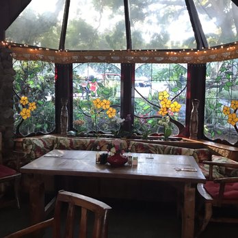 Kula Lodge & Restaurant - Breakfast & Brunch Near Me - Kula, Hawaii Kula Lodge & Restaurant - Breakfast & Brunch Near Me - Kula, Hawaii