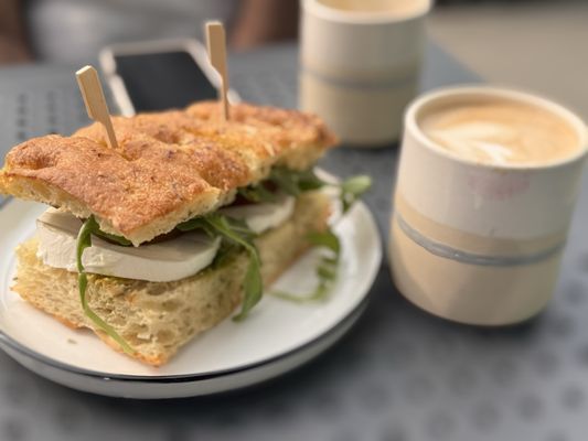 Café Redwood by null
