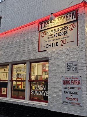 Texas Tavern by null