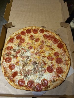 Sofia's Pizza by null