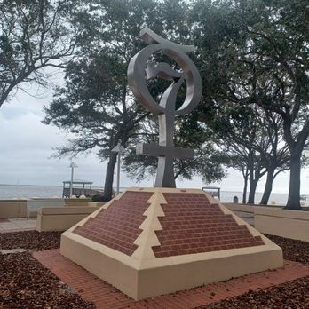 Veterans Memorial Park - Parks Near Me - Titusville, Florida