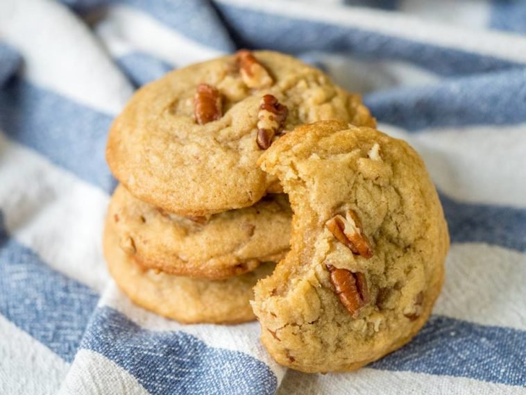 Num Num Cookies Logo