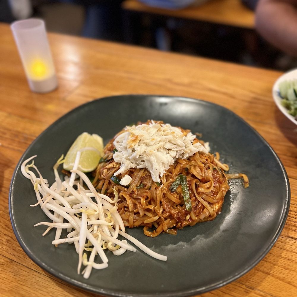 Somtum Der - crab pad thai - Thai Near Me - New York, New York Somtum Der - crab pad thai - Thai Near Me - New York, New York