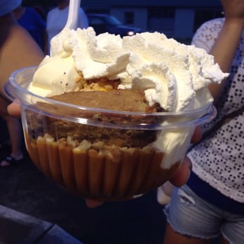 Page's - Yinzer sundae - Ice Cream & Frozen Yogurt Near Me - Pittsburgh, Pennsylvania Page's - Yinzer sundae - Ice Cream & Frozen Yogurt Near Me - Pittsburgh, Pennsylvania