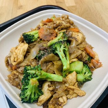 Kitchen Thai Express - Five Star Pad See Ew!!! - Thai Near Me - St. George, Utah Kitchen Thai Express - Five Star Pad See Ew!!! - Thai Near Me - St. George, Utah