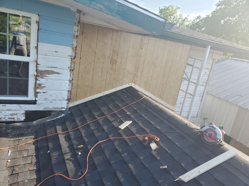 Slide of WMD Roofing