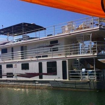 Jones Valley Resort - The Titan - Boating Near Me - Redding, California