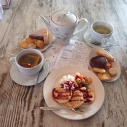 Ma-Ti Tutto Il Giorno - Breakfast con thé francesi, pancakes e biscotti...
