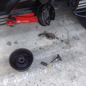 JD Auto Salvage Yard - Spindle is above screwdriver - Towing Near Me - Naples, Florida JD Auto Salvage Yard - Spindle is above screwdriver - Towing Near Me - Naples, Florida