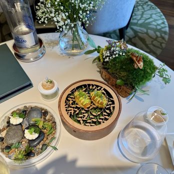 Core by Clare Smyth - Four different amuse- bouches. - British Near Me - London, XGL