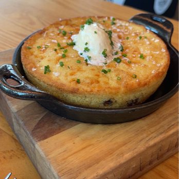 Yardbird Table & Bar - Cornbread - Southern Near Me - Miami Beach, Florida