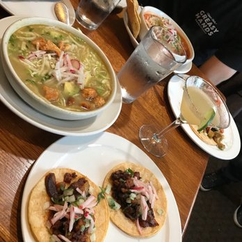 5 Rabanitos - Mexican Near Me - Chicago, Illinois