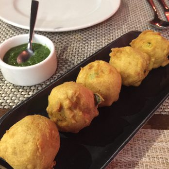 Khau Gully - Aloo vada slider - Indian Near Me - Toronto, Ontario