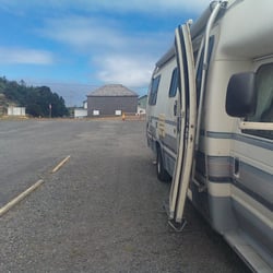 Port Orford Visitor Center - 1 $10 rv overnight on Dock Rd!