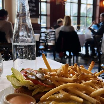 Bouchon - I had a fabulous dining experience at Bouchon Bistro, amazing and delightful customer service. I would recommend this restaurant to all. Phi - French Near Me - Las Vegas, Nevada