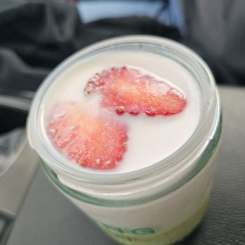 Tong Sui - 1-5-25. Christmas Fantasy first layer. - Desserts Near Me - Cupertino, California