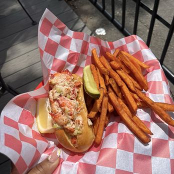 Georgetown Seafood - Seafood Near Me - Washington, DC, District of Columbia