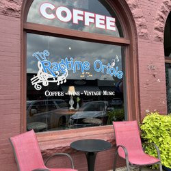 The Ragtime Oriole - The outside
