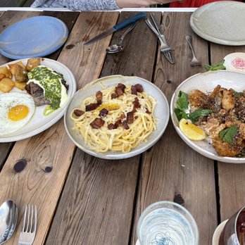 Squable - From left to right- wagyu short rib, carbonara, and crispy hen - Modern European Near Me - Houston, Texas