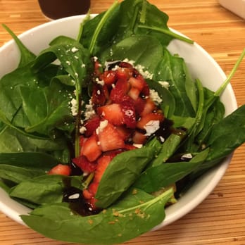 Noodles and Company - Spinach Salad! - Salad Near Me - Valparaiso, Indiana