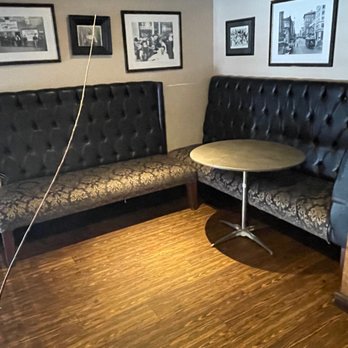 Gaslamp Tavern - Sports Bars Near Me - San Diego, California