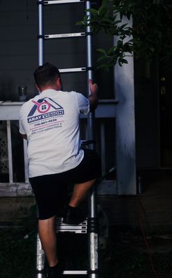 Aray Vision Roofing Logo