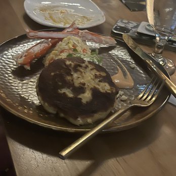 Amina - Crab Cakes - Southern Near Me - Philadelphia, Pennsylvania