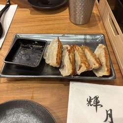 Man Cheong - Gyoza