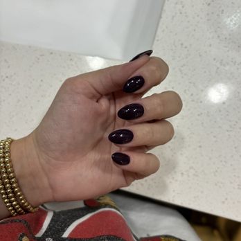 V Nail and Beauty - Nail Salons Near Me - Tampa, Florida