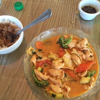 Thai Thai Restaurant - Panang curry with chicken - Thai Near Me - Bishop, California Thai Thai Restaurant - Panang curry with chicken - Thai Near Me - Bishop, California