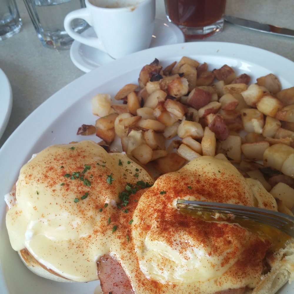 Wild Eggs - Eggs Bennie - Breakfast & Brunch Near Me - Carmel, Indiana Wild Eggs - Eggs Bennie - Breakfast & Brunch Near Me - Carmel, Indiana