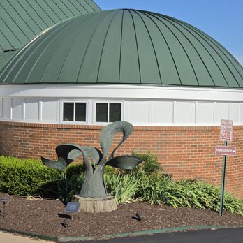 Franklin Park Arts Center - Exterior - Performing Arts Near Me - Purcellville, Virginia