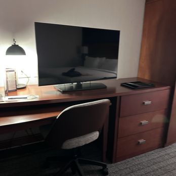 Courtyard by Marriott Hadley Amherst - Hotels Near Me - Hadley, Massachusetts Courtyard by Marriott Hadley Amherst - Hotels Near Me - Hadley, Massachusetts