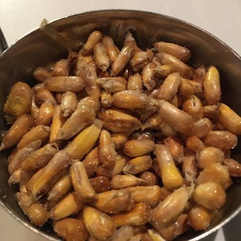 CVI.CHE 105 - complimentary nuts? corn? - Peruvian Near Me - Miami, Florida