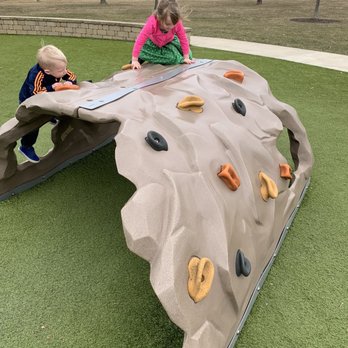 Kreager Park - Rock climbing tunnel - Parks Near Me - Fort Wayne, Indiana