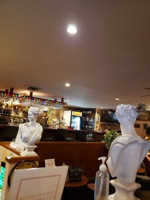 Paisano's Italian Restaurant & Lounge by null