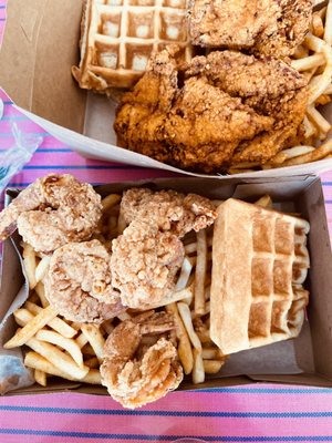 Ali's Chicken & Waffles by null