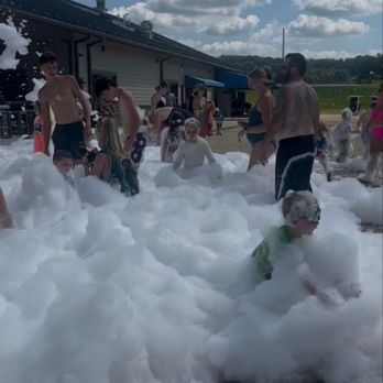 Jellystone Park™ Mammoth Cave. - Foam party - RV Parks Near Me - Cave City, Kentucky Jellystone Park™ Mammoth Cave. - Foam party - RV Parks Near Me - Cave City, Kentucky