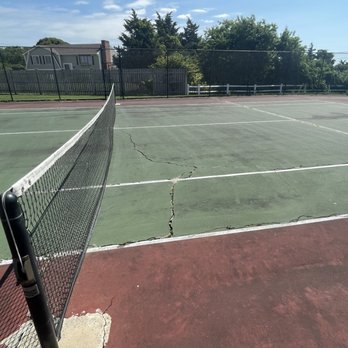 Red Jacket Resorts - Tennis court - Resorts Near Me - South Yarmouth, Massachusetts Red Jacket Resorts - Tennis court - Resorts Near Me - South Yarmouth, Massachusetts